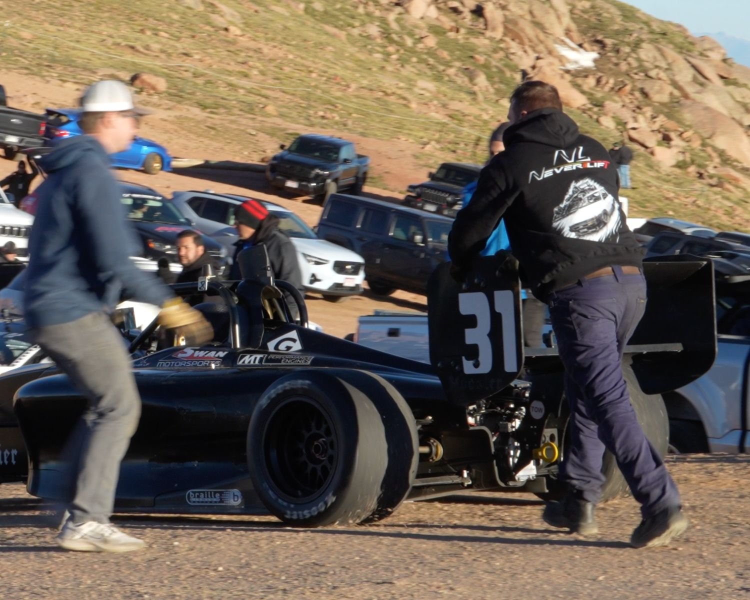 Never Lift Pikes Peak Hoodie - Image 9